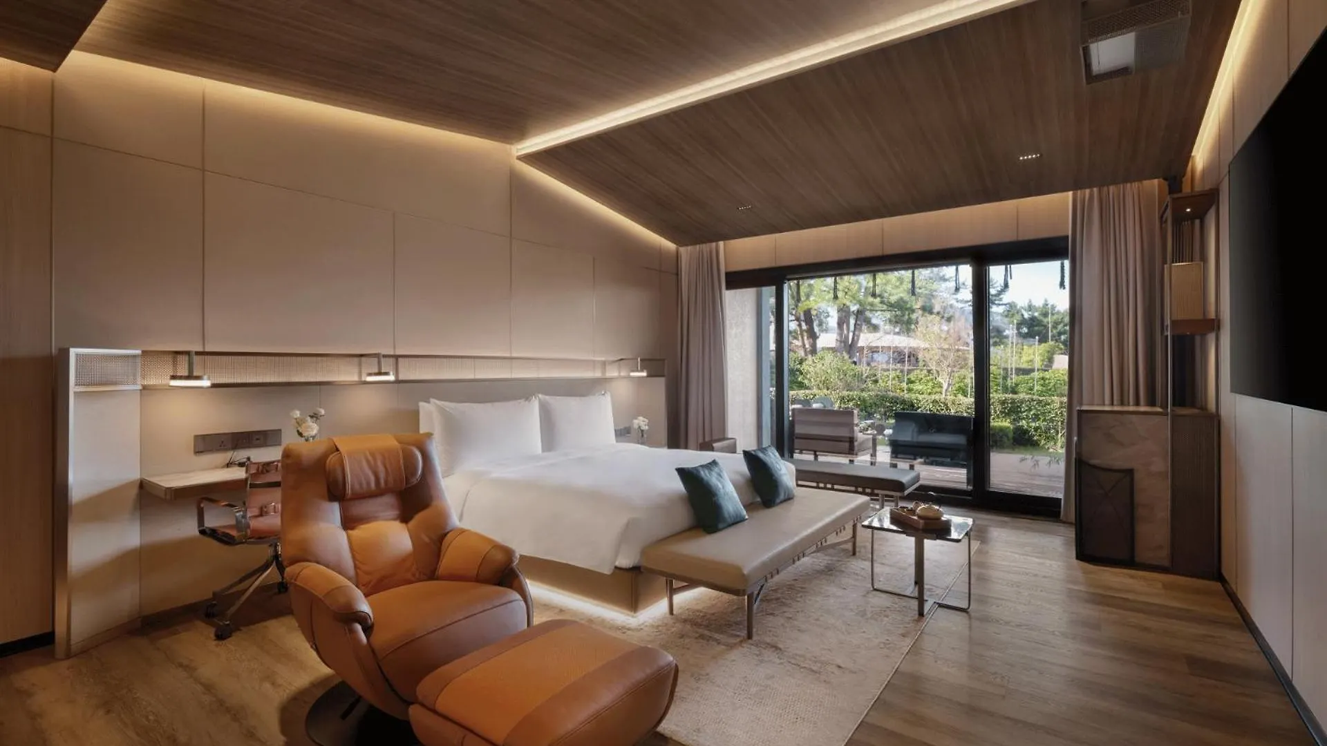 Amber Pure Hill Hotels & Resorts Jeju