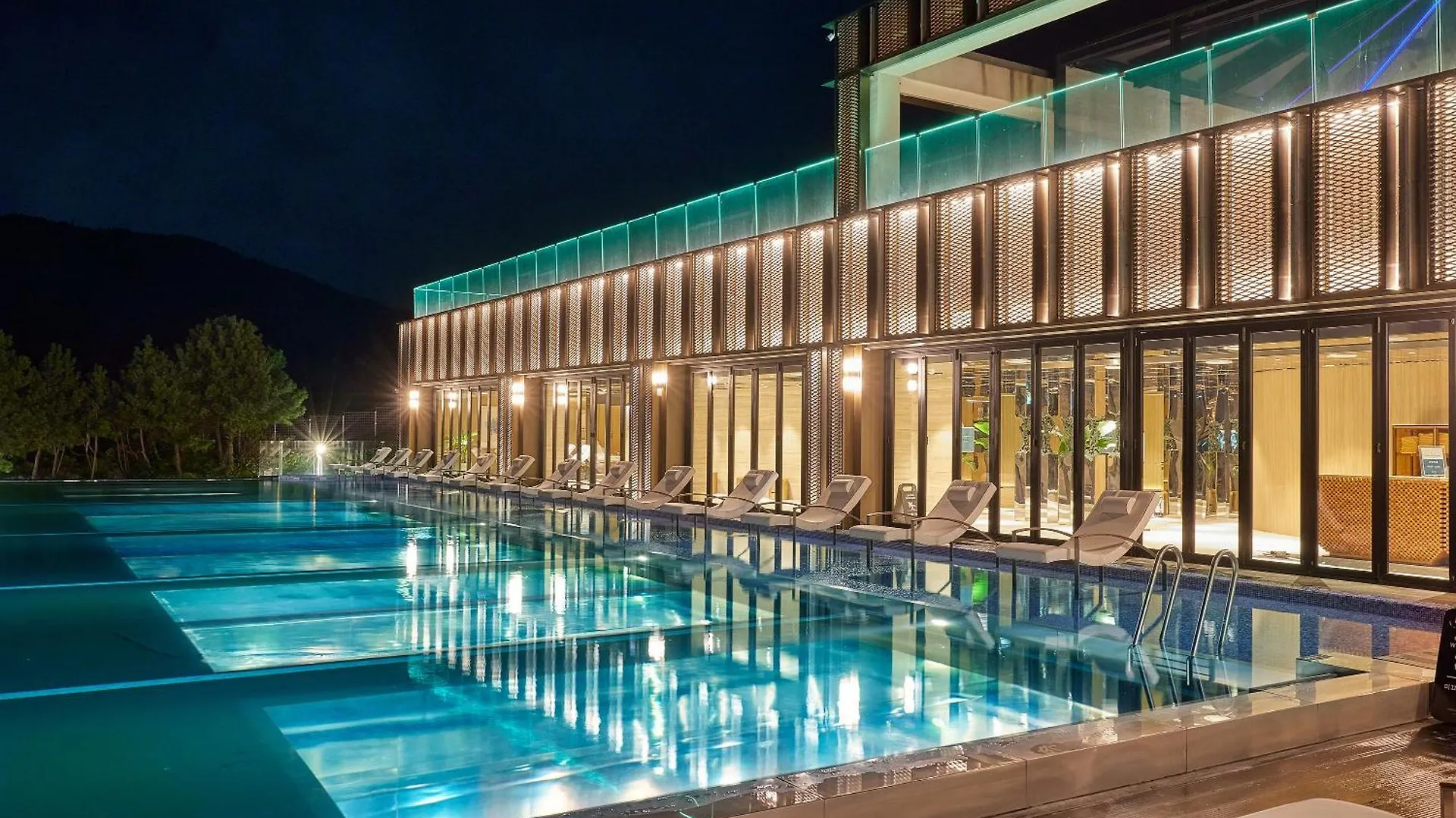 *****  Amber Pure Hill Hotels & Resorts Jeju Coreia do Sul