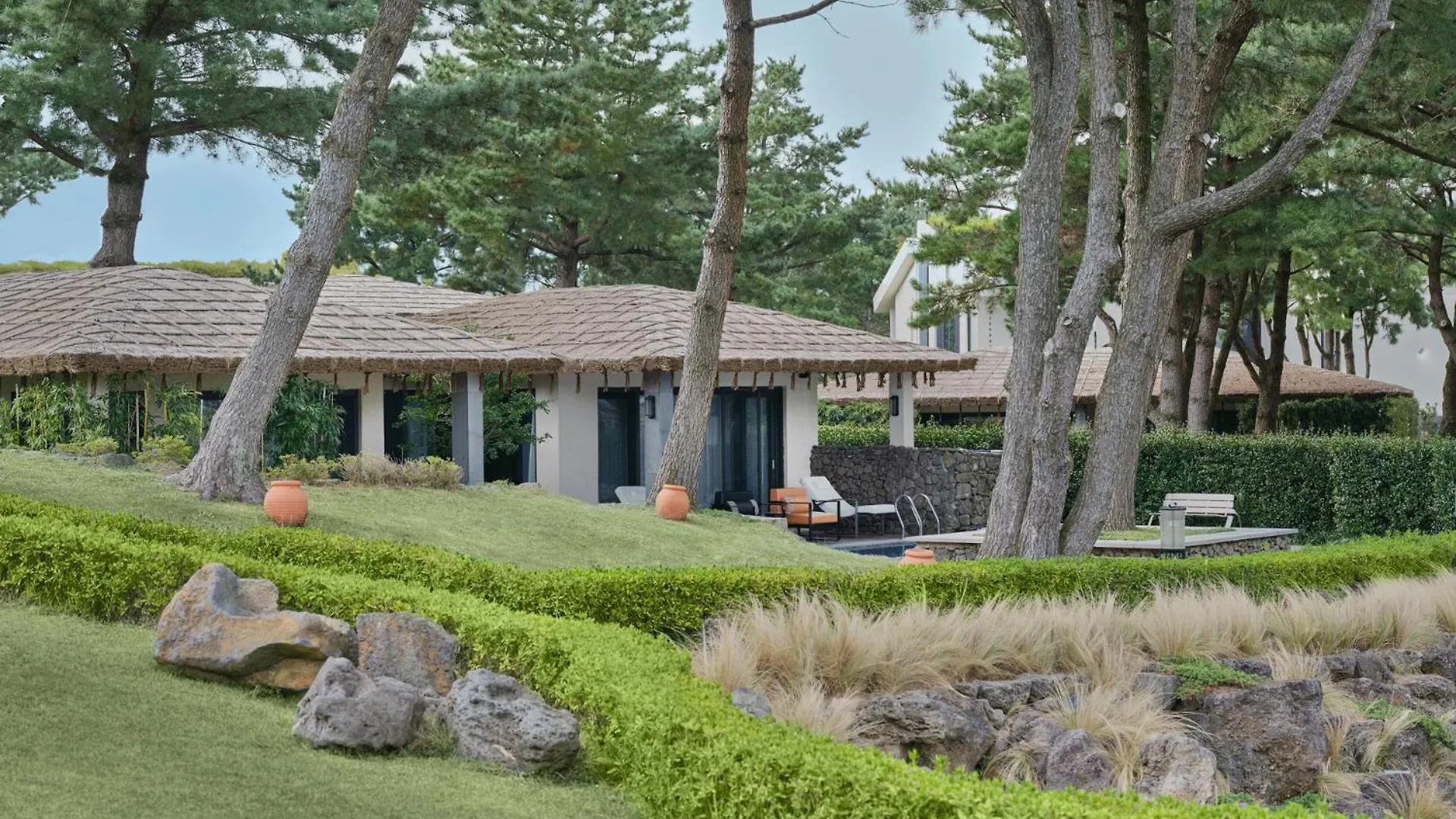 Amber Pure Hill Hotels & Resorts Чеджудо